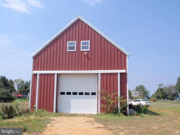 36066 Old Chaptico Wharf Road Chaptico, MD 20621 - Photo 3 of 5 Barn