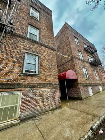 $1,650 | 197 Lafayette Place, Unit A3, Englewood, NJ 07631