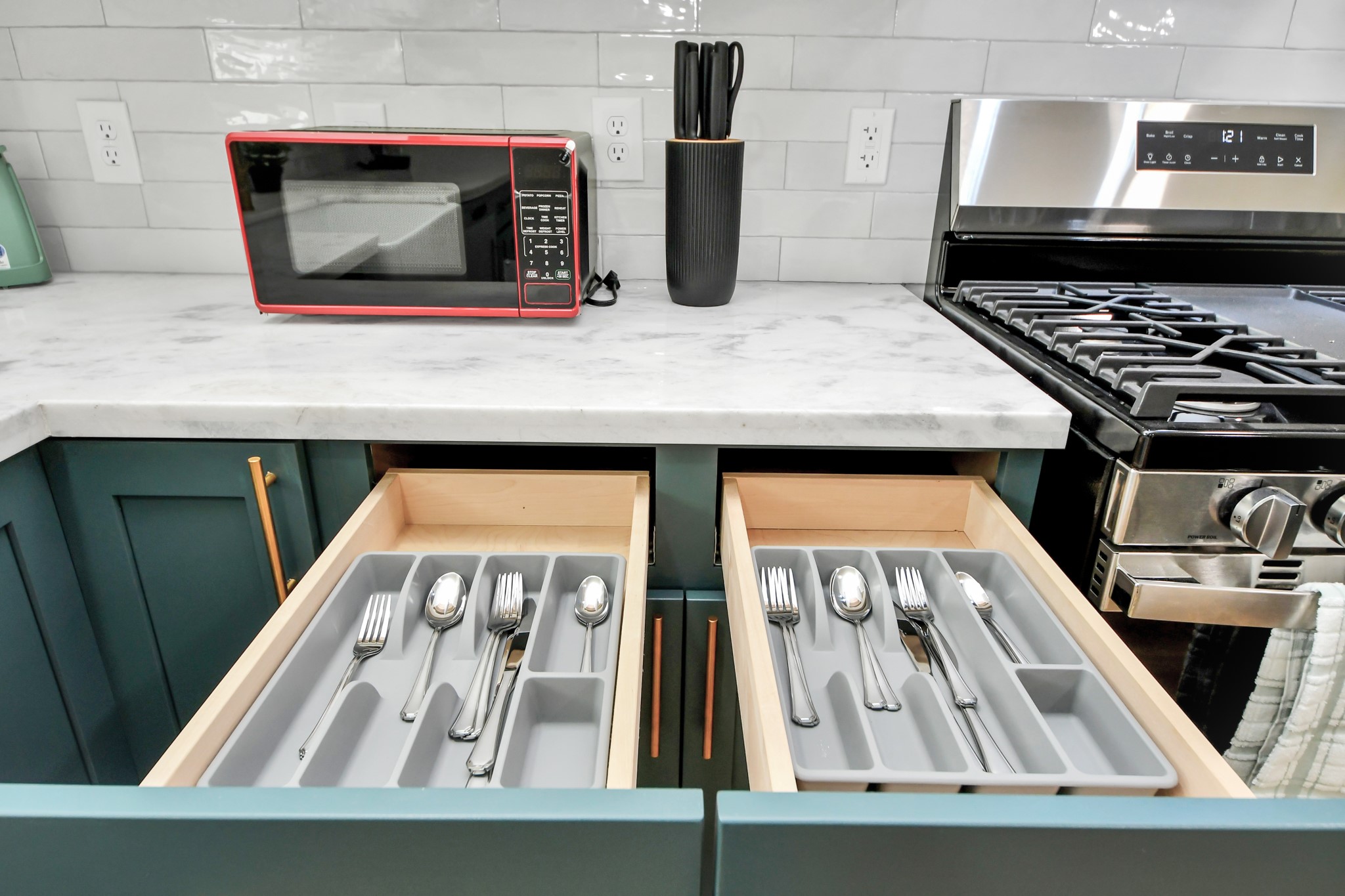 5115 Clay Street Houston, TX 77023 - Photo 16 of 43 a view of kitchen with wooden floor