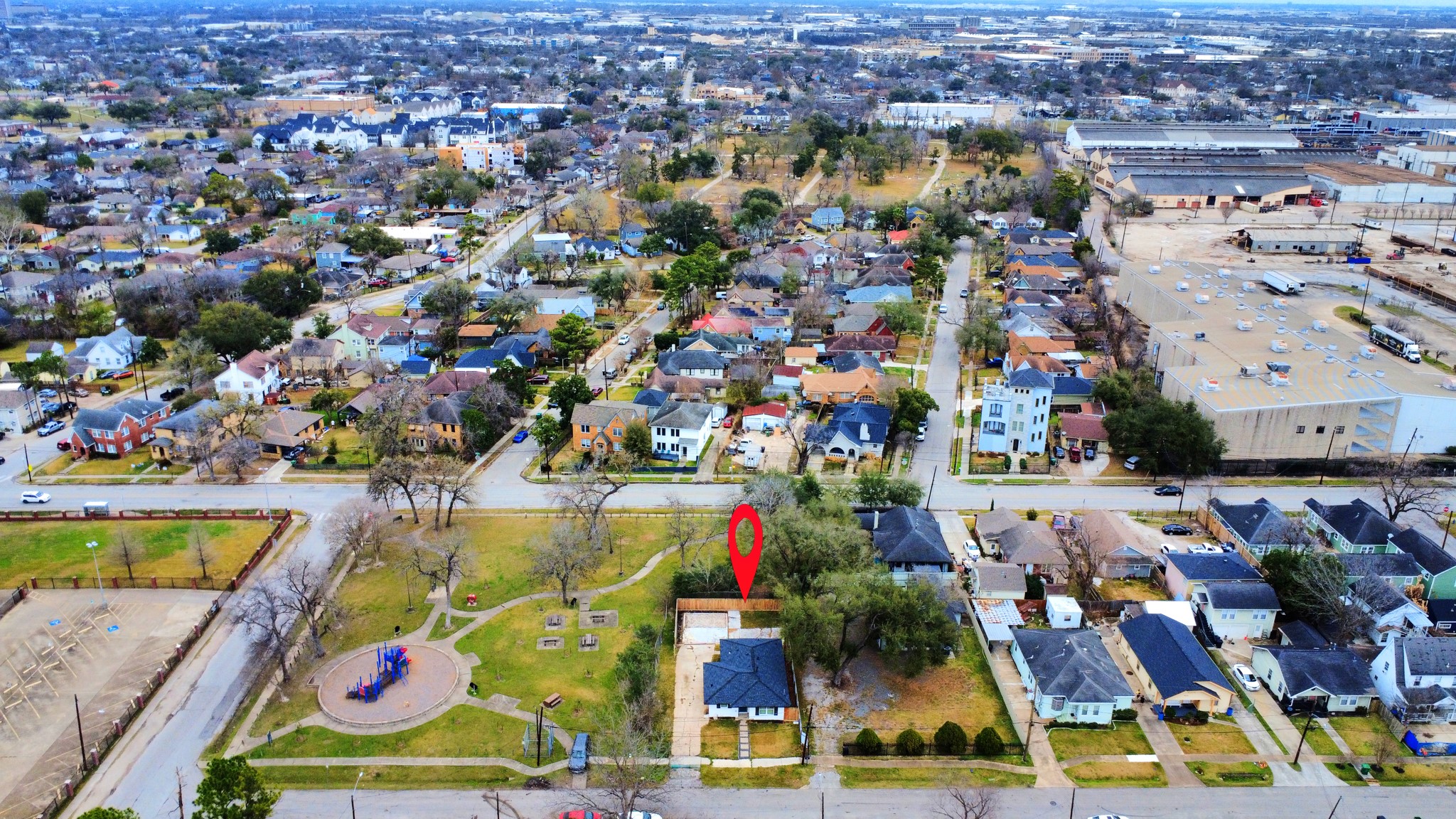 5115 Clay Street Houston, TX 77023 - Photo 39 of 43 an aerial view of beach and residential houses with outdoor space