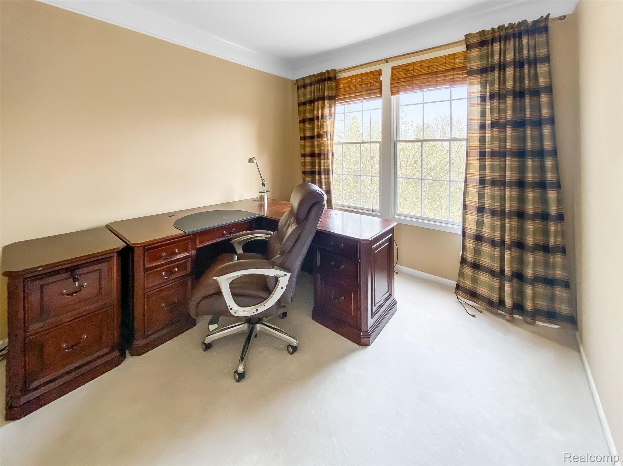 632 Bliss Drive Rochester, MI 48307 - Photo 16 of 41 office 1-2.jpg