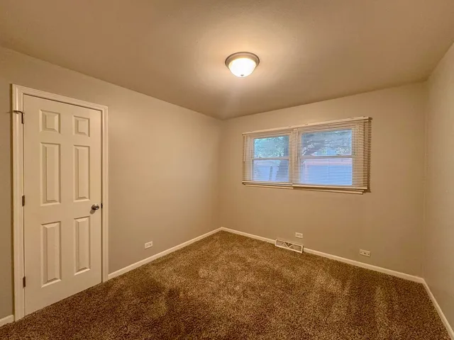 $240,000 | 3732 153rd Street, Midlothian, IL 60445