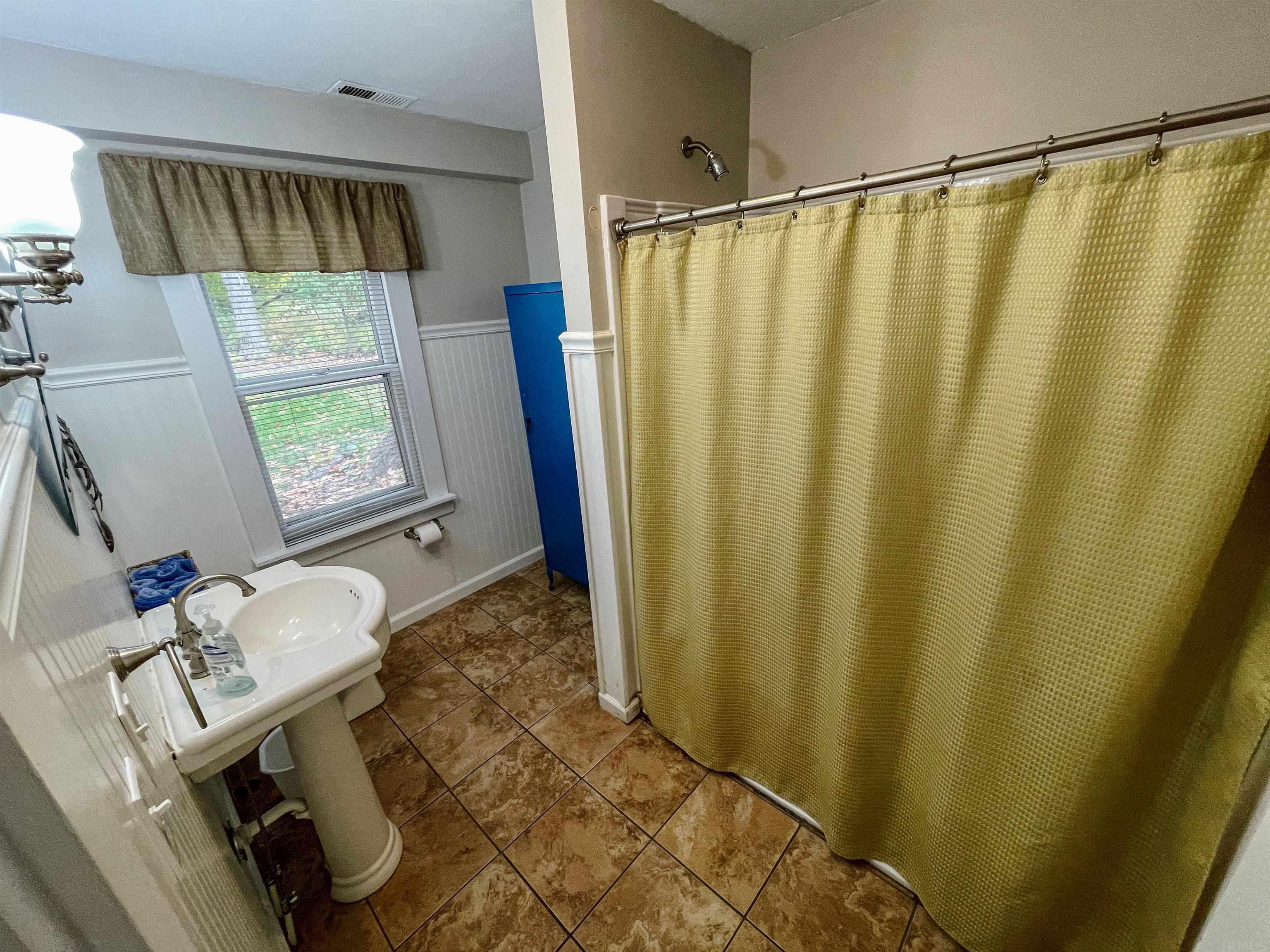 6970 North Kalorama Road Leesburg, IN 46538 - Photo 26 of 33 Gallery Image 26
