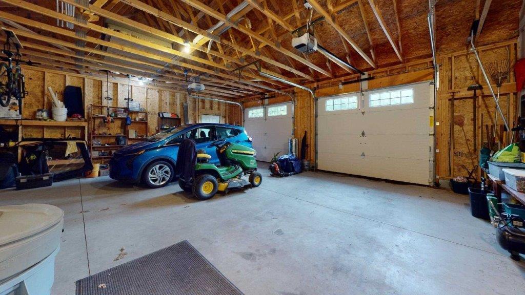 106 South Waterboro Road Lyman, ME 04002 - Photo 11 of 37 106 SO. WATERBORO RD garage 3