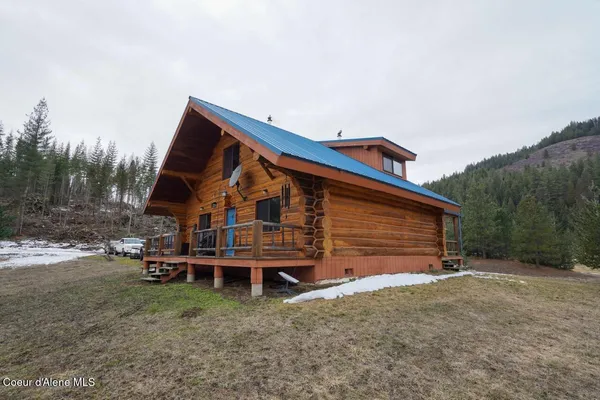 $850,000 | 128 Quill Drive, Priest River, ID 83856