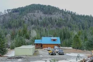 $850,000 | 128 Quill Drive, Priest River, ID 83856