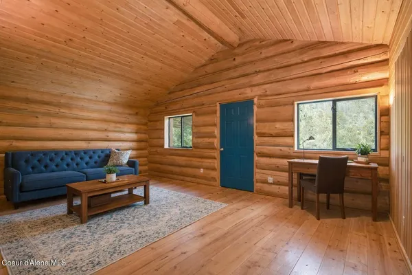 $850,000 | 128 Quill Drive, Priest River, ID 83856