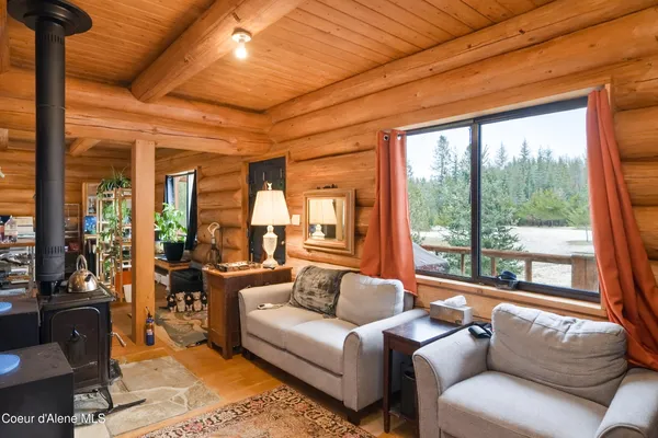 $850,000 | 128 Quill Drive, Priest River, ID 83856