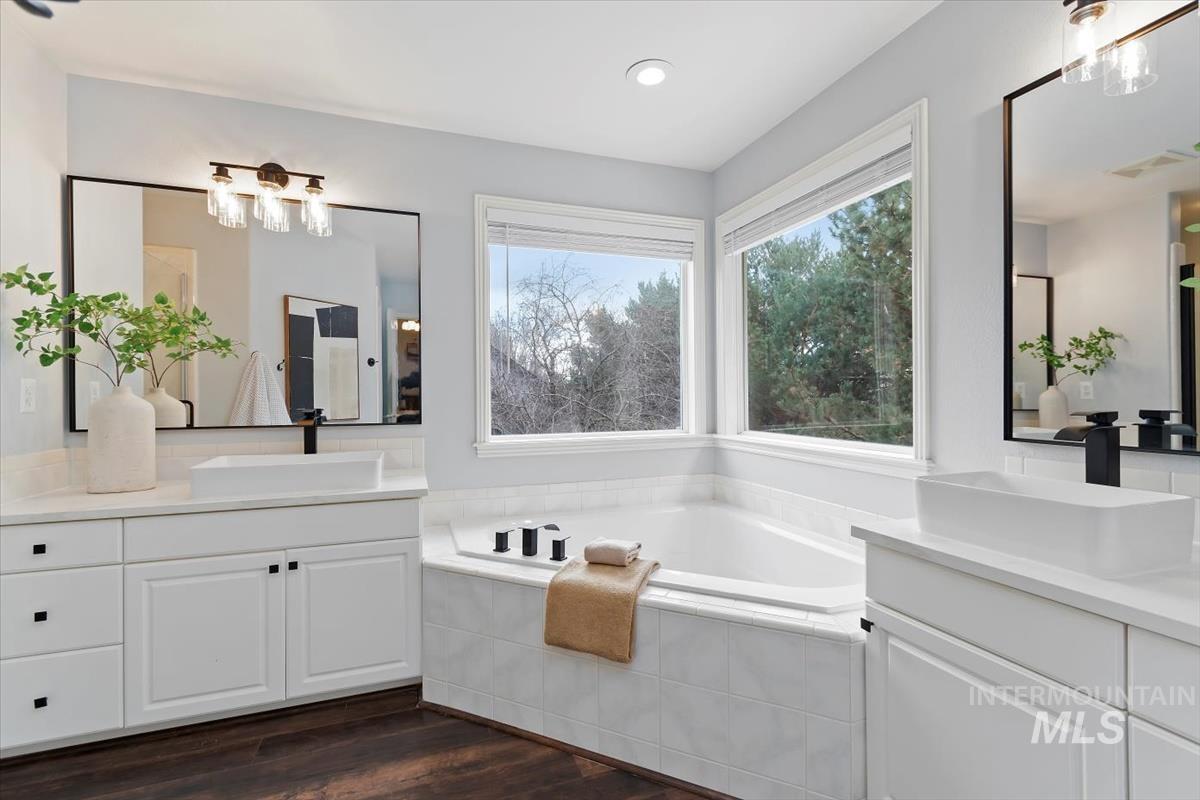 1877 South Rustic Mill Place Boise, ID 83709 - Photo 19 of 31