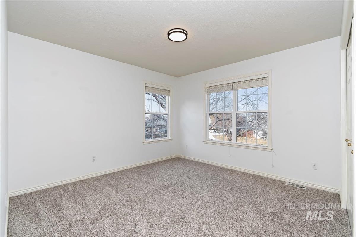 1877 South Rustic Mill Place Boise, ID 83709 - Photo 26 of 31