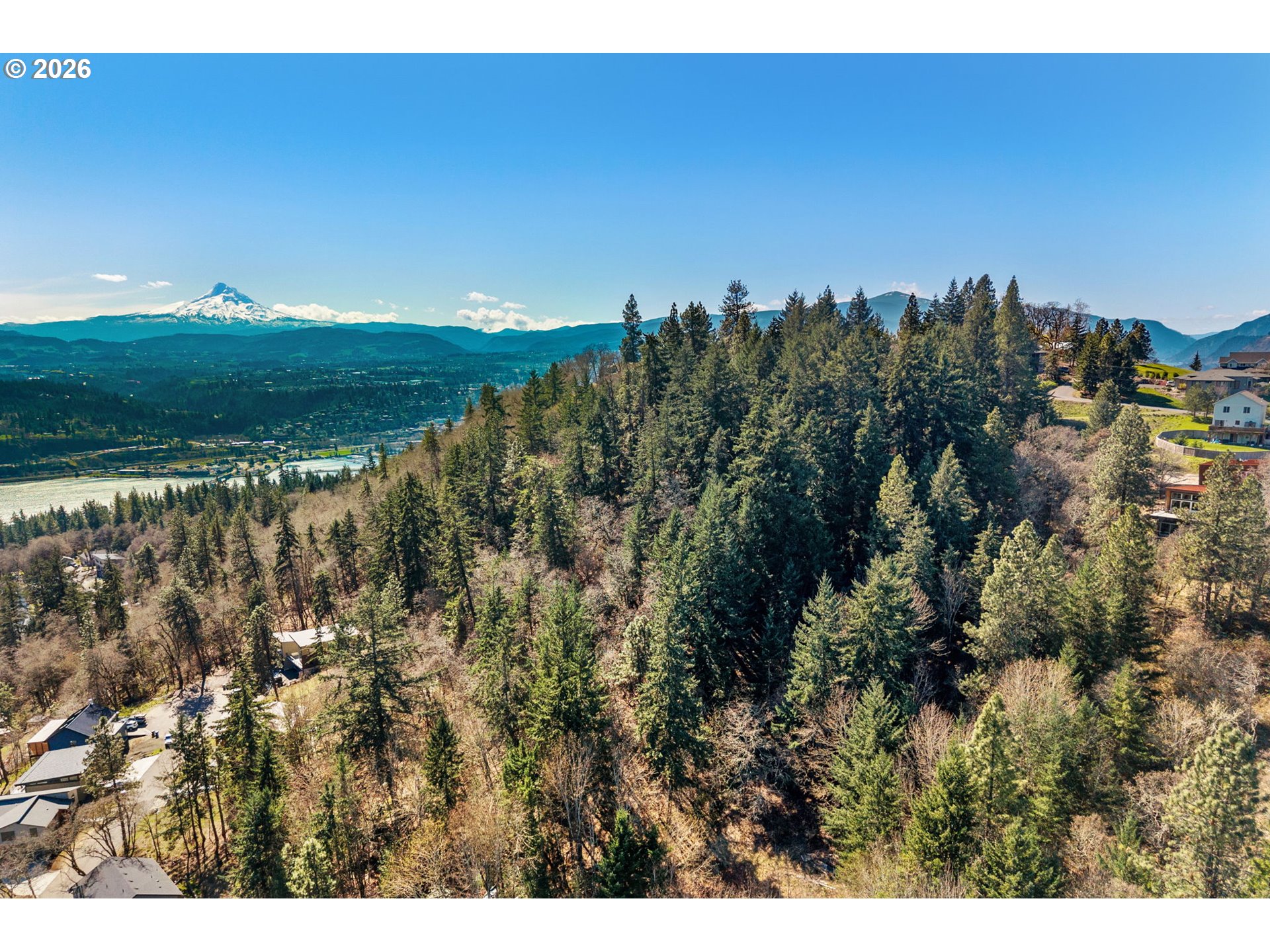 735 Northwest Strawberry Mountain Road White Salmon, WA 98672 - Photo 5 of 25