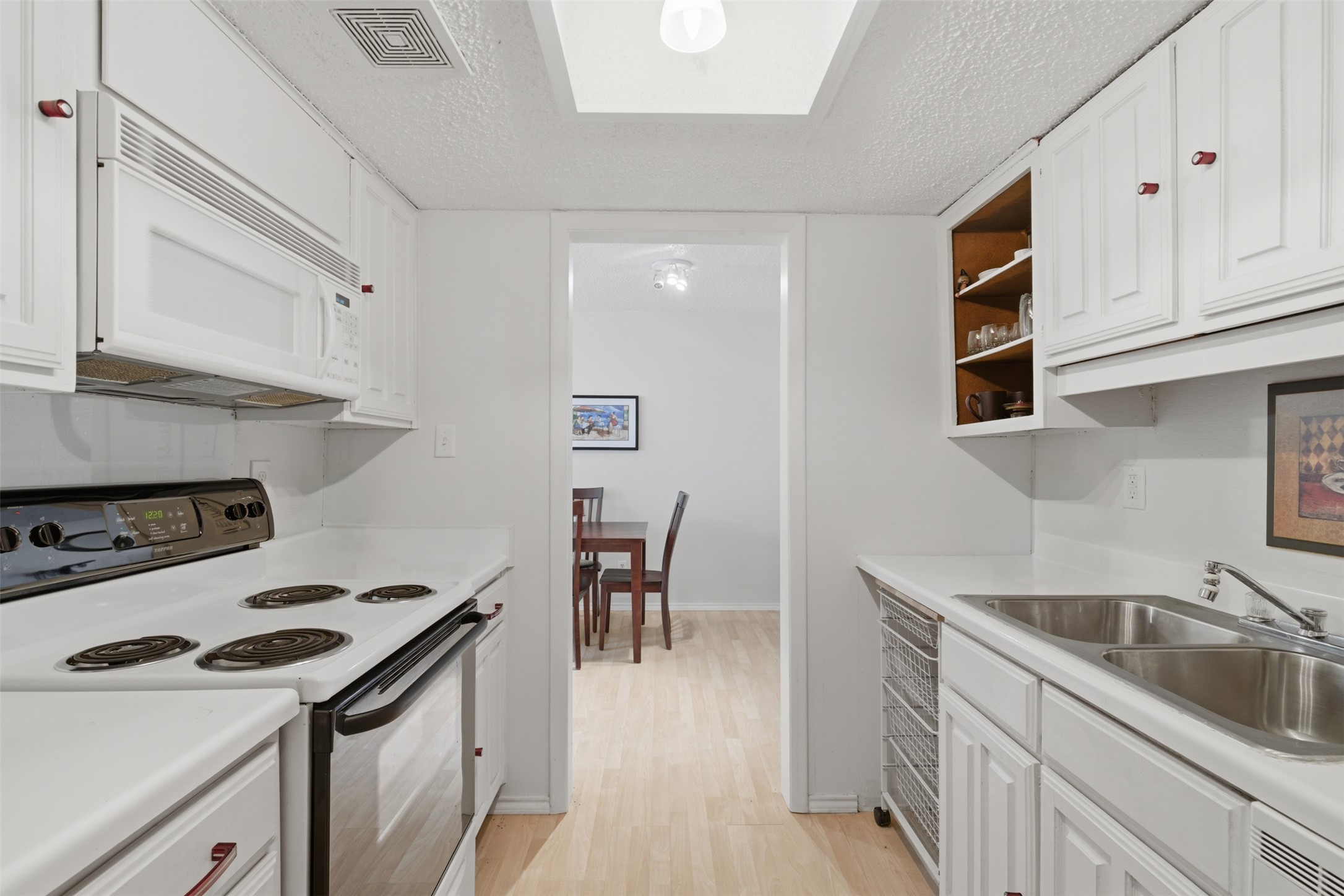 8210 Bent Tree Road, Unit 235 Austin, TX 78759 - Photo 5 of 30