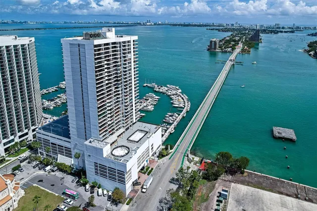 $399,000 | 555 Northeast 15th Street, Unit 15B, Miami, FL 33132