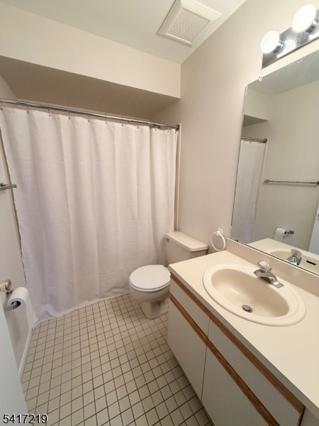 189 Drake Lane Ledgewood, NJ 07852 - Photo 13 of 23