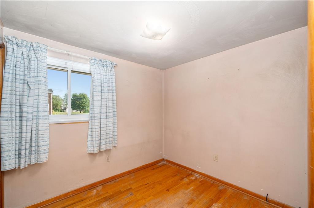 22 Rolling Road Cranberry Township, PA 16066 - Photo 16 of 33 Gallery Image 16