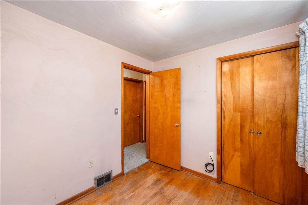 22 Rolling Road Cranberry Township, PA 16066 - Photo 17 of 33 Gallery Image 17