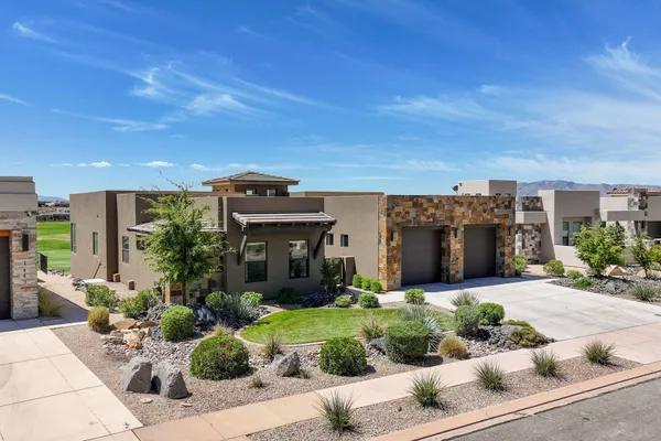 $1,800,000 | 1451 Shinnecock Drive, St. George, UT 84770