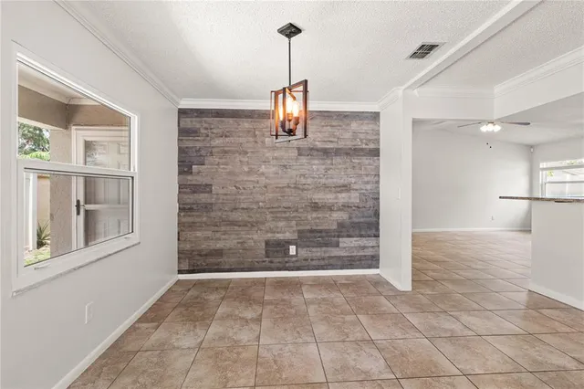 $3,000 | 7021 Blossom Avenue, Tampa, FL 33614