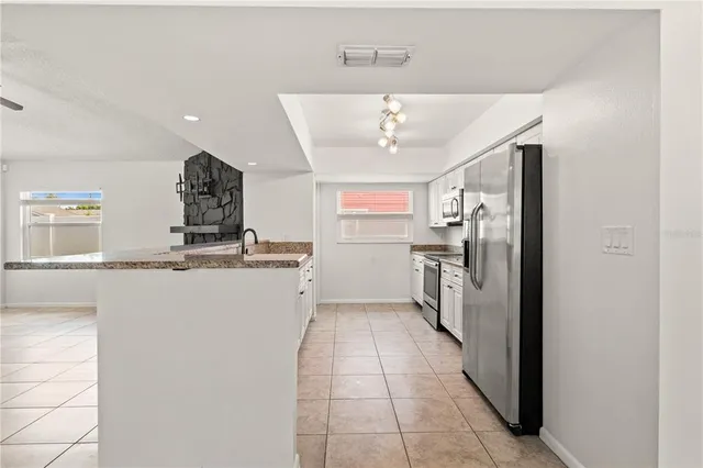 $3,000 | 7021 Blossom Avenue, Tampa, FL 33614