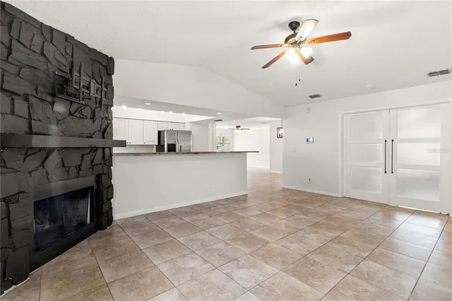 $3,000 | 7021 Blossom Avenue, Tampa, FL 33614