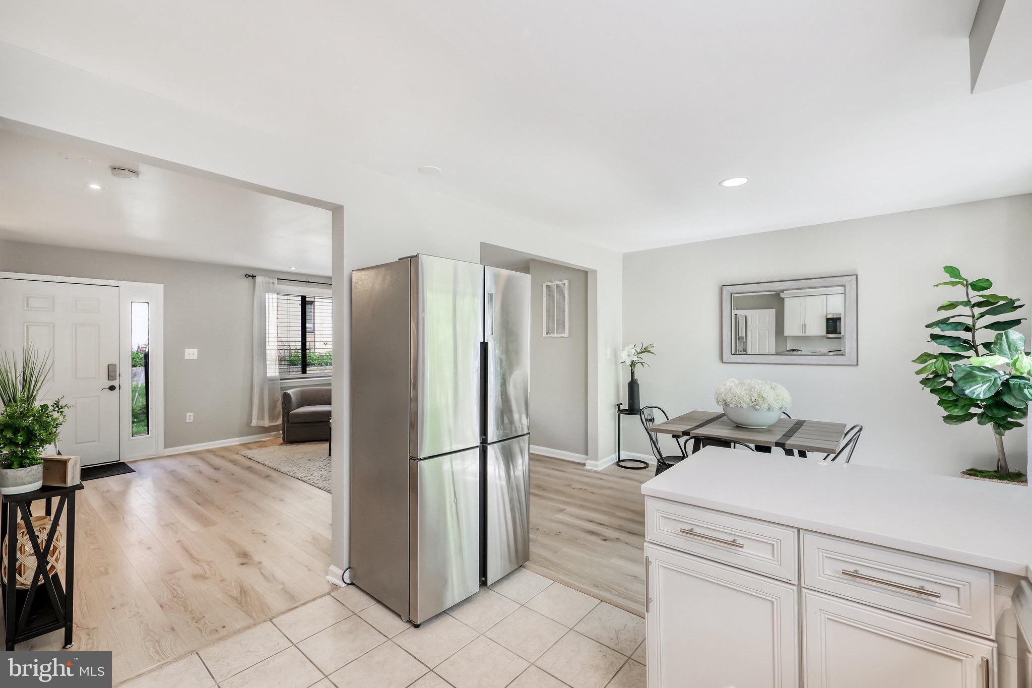 2495 Pyrenees Court Reston, VA 20191 - Photo 19 of 39 Kitchen