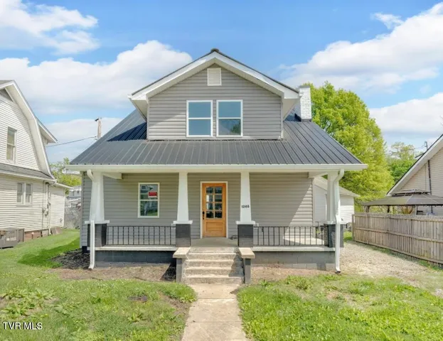 $399,900 | 1246 East Center Street, Kingsport, TN 37660