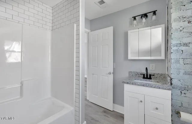 $399,900 | 1246 East Center Street, Kingsport, TN 37660