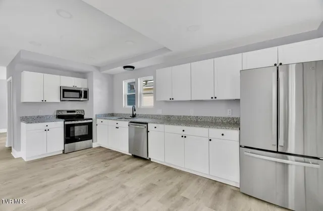 $399,900 | 1246 East Center Street, Kingsport, TN 37660