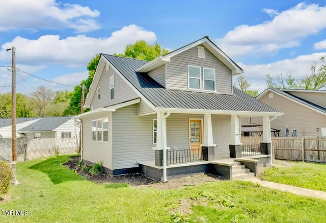 $399,900 | 1246 East Center Street, Kingsport, TN 37660
