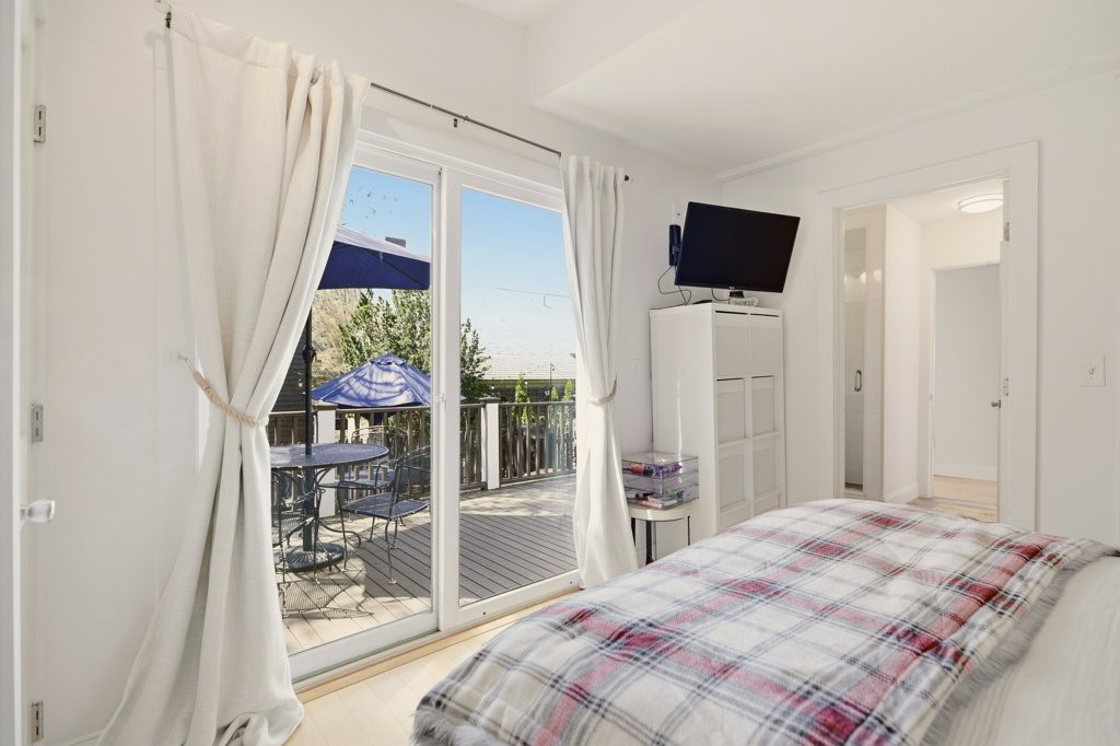5 Division Street Newport, RI 02840 - Photo 12 of 37 Gallery Image 12