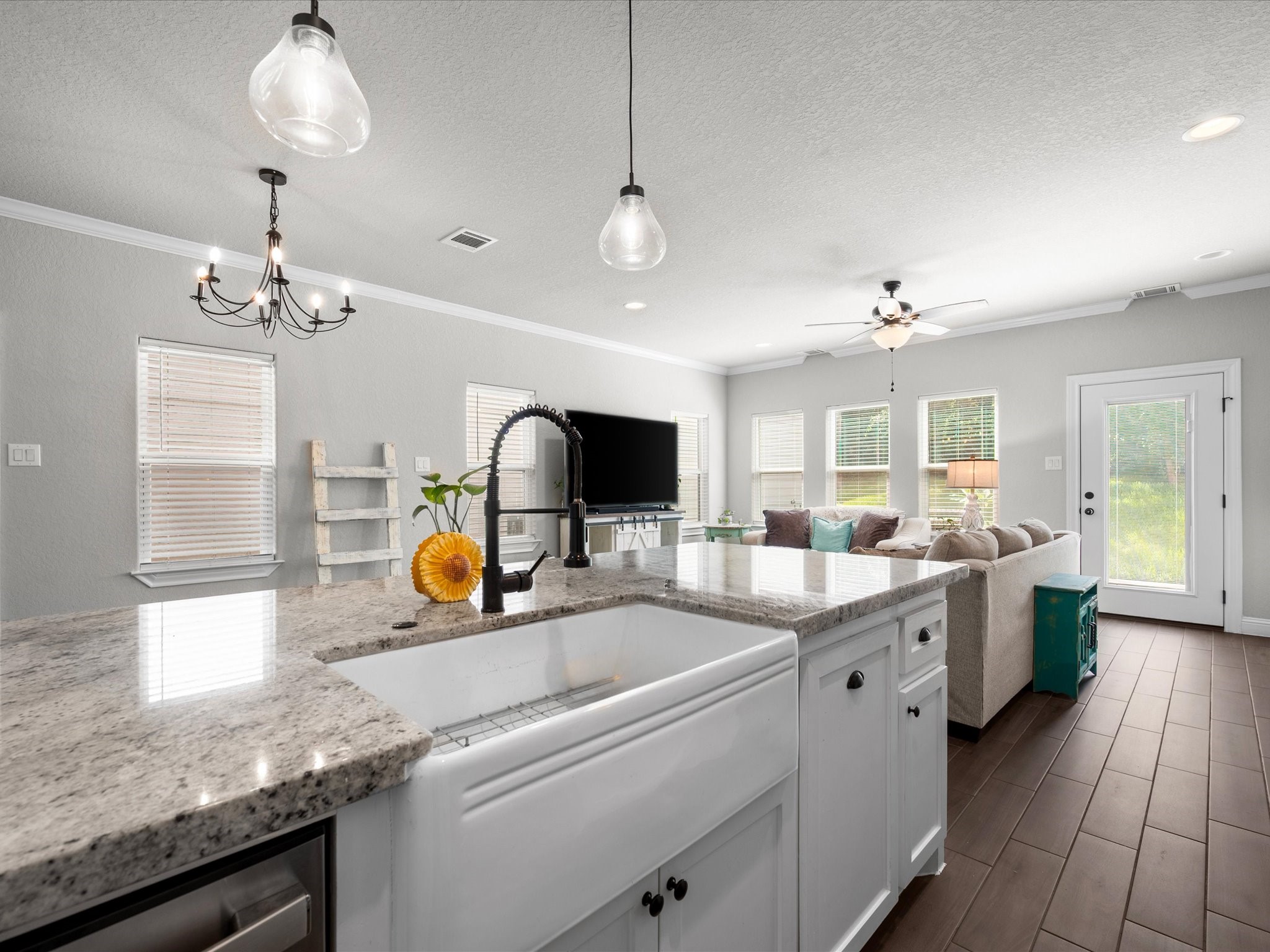 254 Capetown Montgomery, TX 77356 - Photo 8 of 40