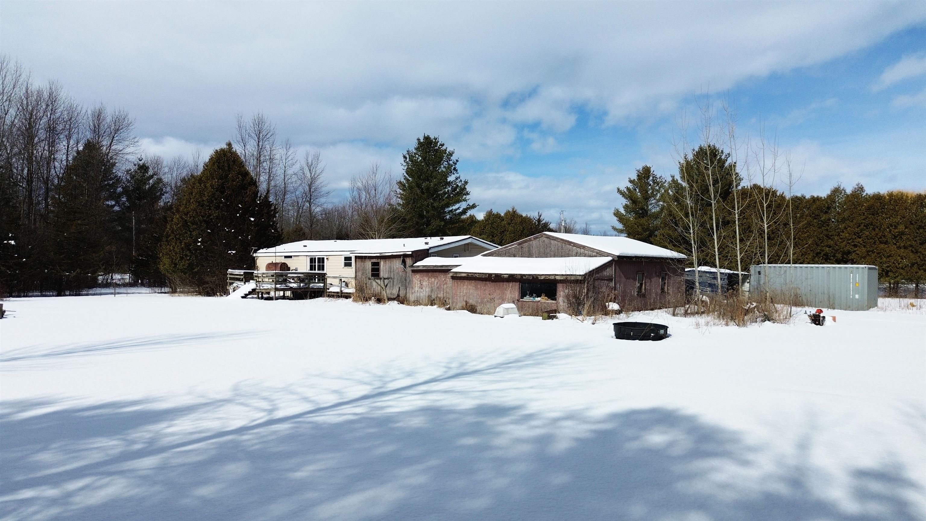 83 Hyde Road Grand Isle, VT 05458 - Photo 3 of 15