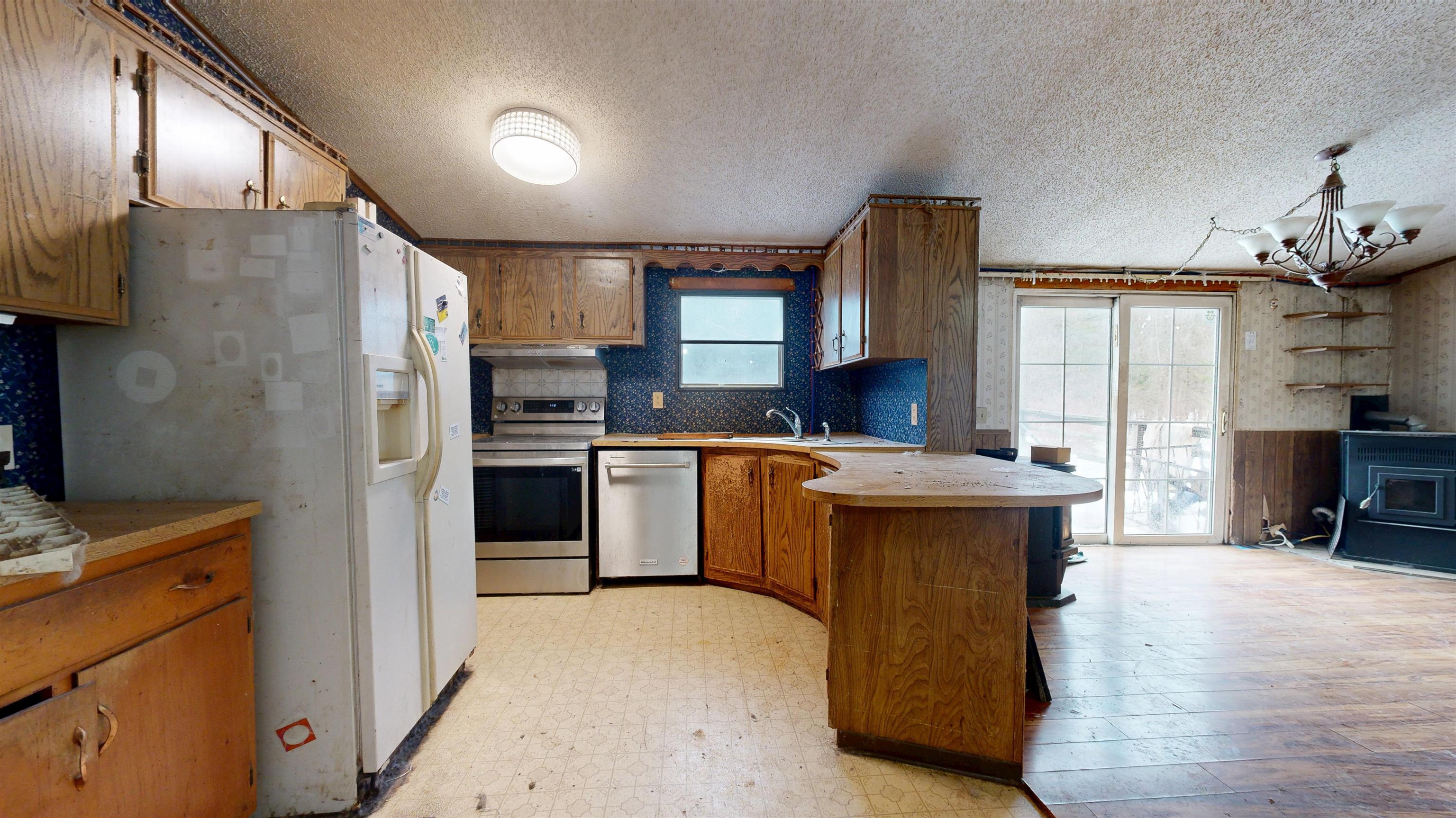 83 Hyde Road Grand Isle, VT 05458 - Photo 7 of 15