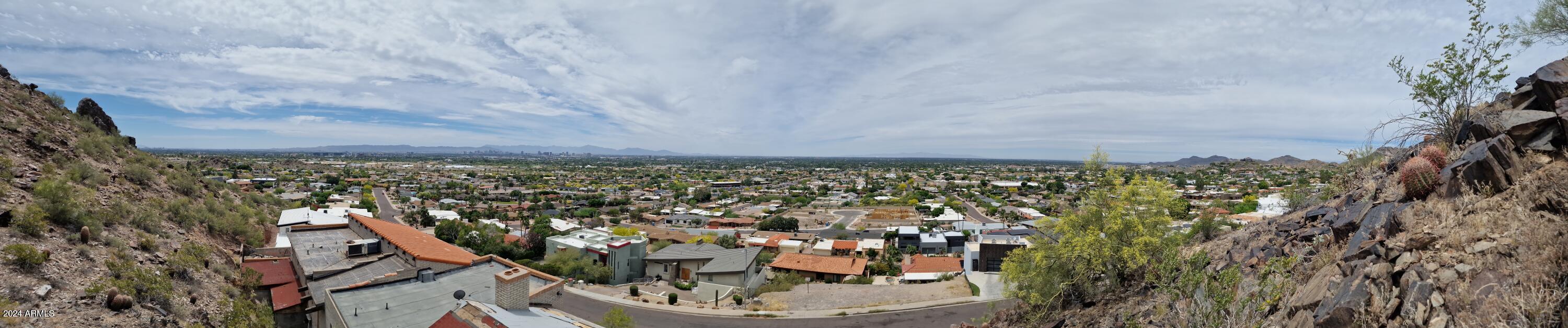 7035 North 23rd Place Phoenix, AZ 85016 - Photo 6 of 10 a view of a city