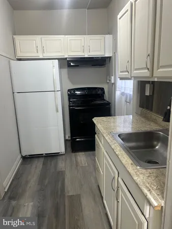$950 | 3900 West Garrison Avenue, Unit 3, Baltimore, MD 21215