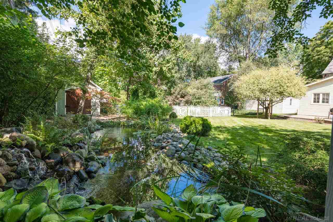 255 Moross Road Grosse Pointe, MI 48236 - Photo 33 of 45 50059730-32.JPG