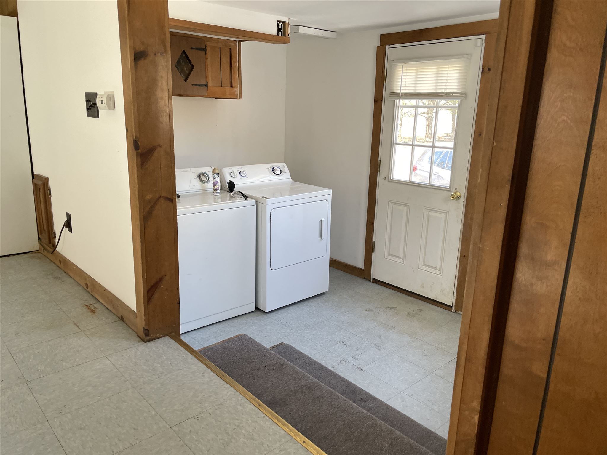 39 Rockydale Road Bristol, VT 05443 - Photo 3 of 22