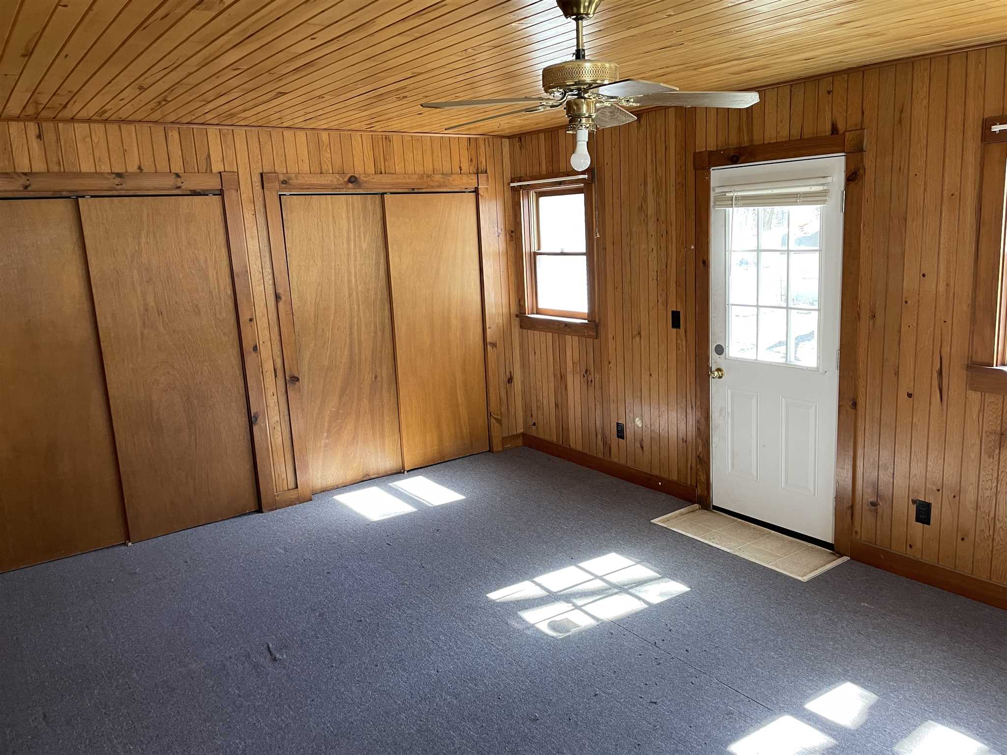 39 Rockydale Road Bristol, VT 05443 - Photo 7 of 22