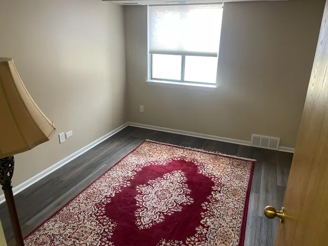 $2,000 | 3005 Fernwood Avenue, Unit 103, Ann Arbor, MI 48108