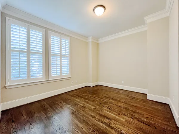 $3,300 | 5207 Gibson Street, Unit A, Houston, TX 77007