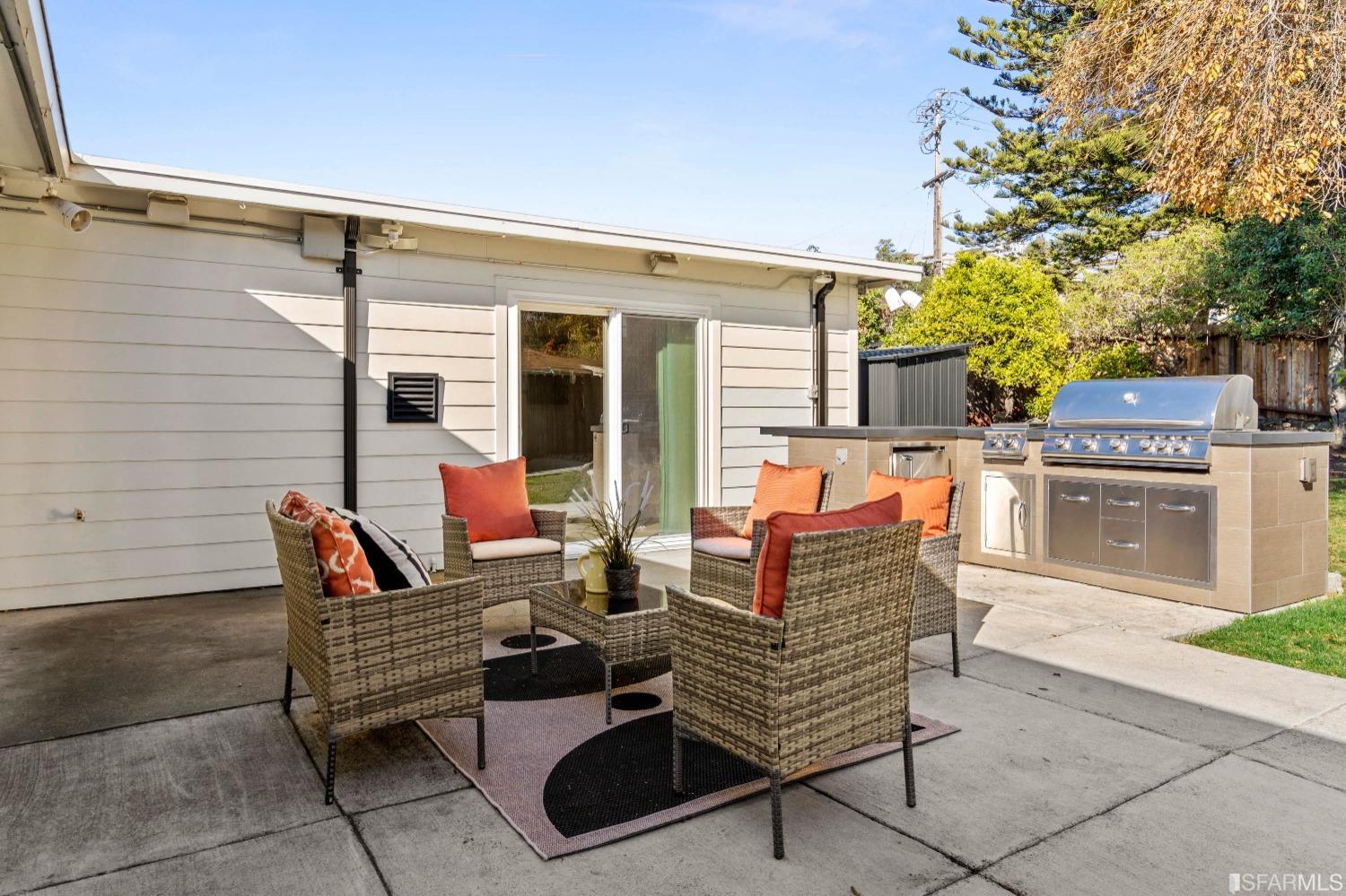 1854 Key Boulevard El Cerrito, CA 94530 - Photo 22 of 43 a view of a patio with couple of chairs