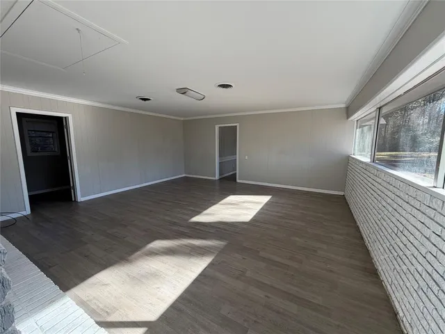 $1,800 | 4504 Hunter Avenue, Shreveport, LA 71107