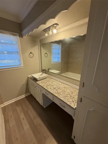 $1,800 | 4504 Hunter Avenue, Shreveport, LA 71107