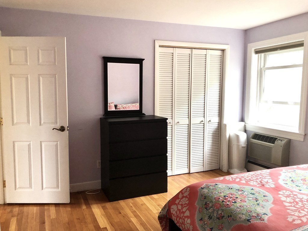 4 Emerson Gardens Road, Unit 4 Lexington, MA 02420 - Photo 11 of 16 Gallery Image 11