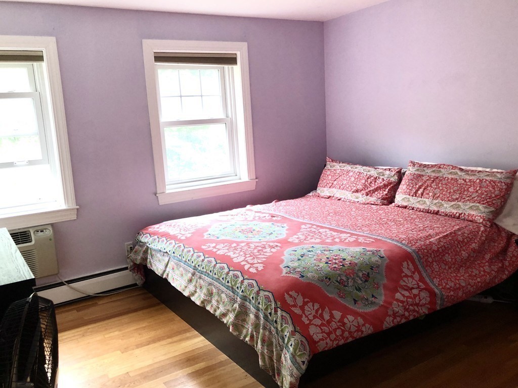 4 Emerson Gardens Road, Unit 4 Lexington, MA 02420 - Photo 10 of 16 Gallery Image 10