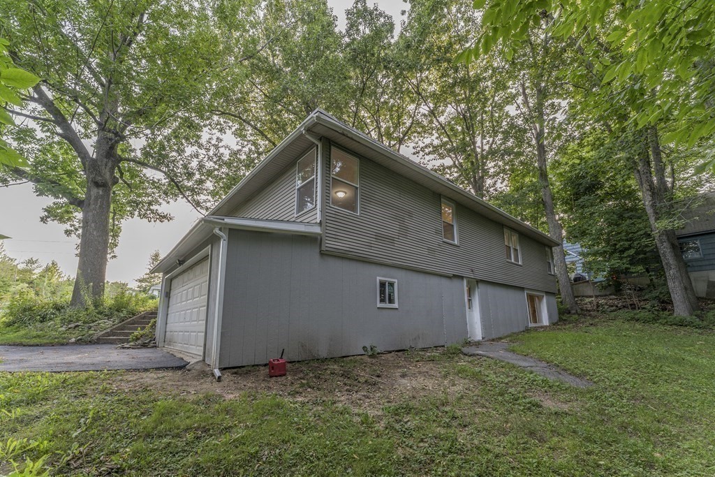 20 Laurelwood Road Rutland, MA 01543 - Photo 29 of 31 a backyard of a house with lots of green space
