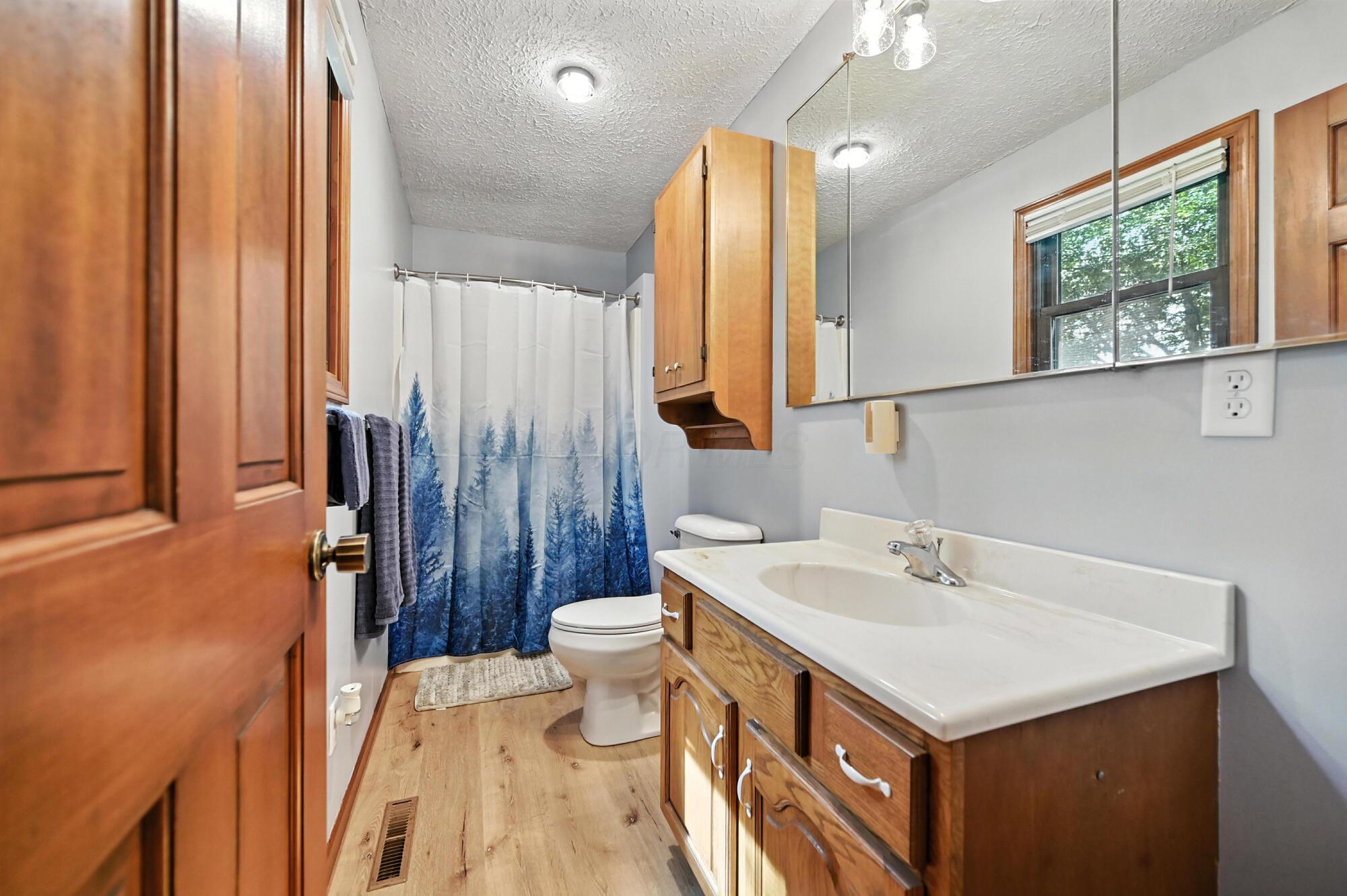 5536 Stauffer Road Morral, OH 43337 - Photo 23 of 56 MASTER BATHROOM