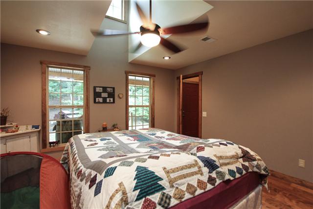 381 Keel Hollow Road Dover, TN 37058 - Photo 8 of 20 Master View 2