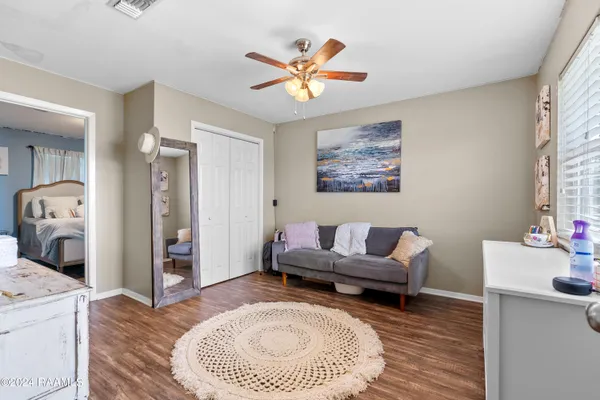 $190,000 | 44725 Lakeside Road, Gueydan, LA 70542