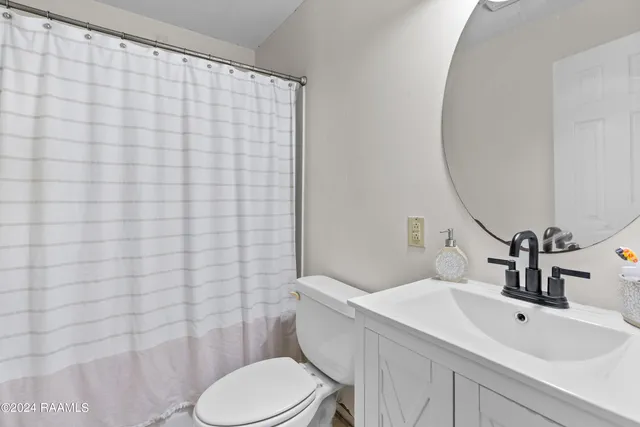 $190,000 | 44725 Lakeside Road, Gueydan, LA 70542